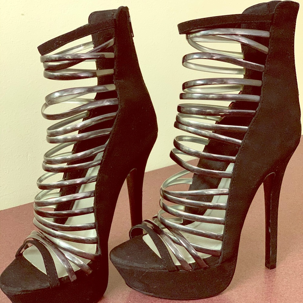 Paprika size 6 Heels